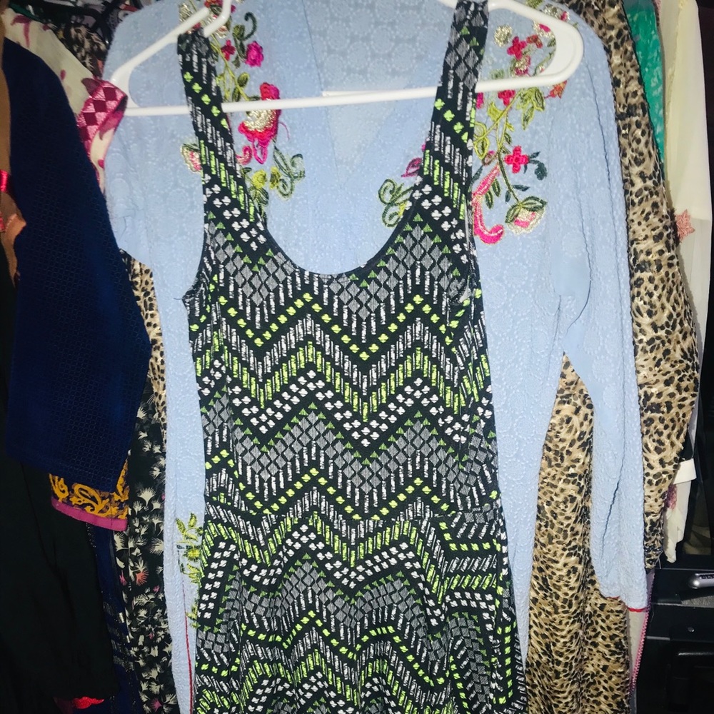 Sleeveless dress